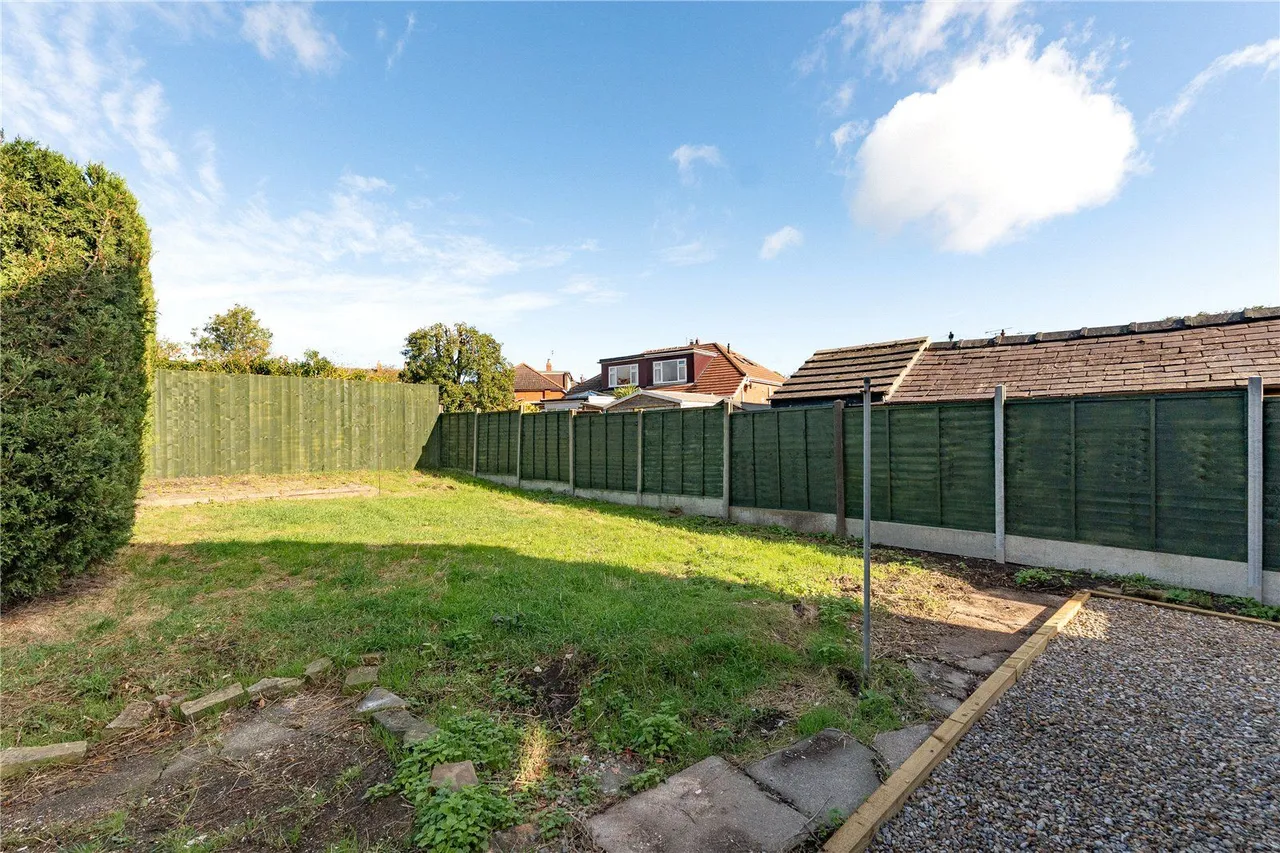 Main Street, Scholes, LS15, photo 16