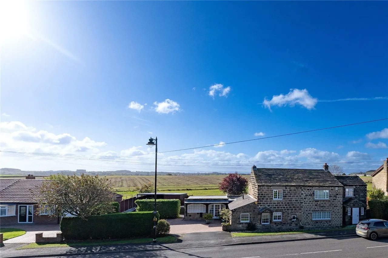 Main Street, Scholes, LS15, photo 17