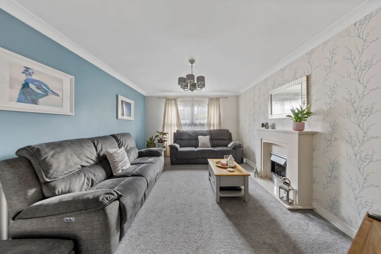 Nelson Road, Birchwood, Warrington, Warrington, WA3 6NF, photo 4