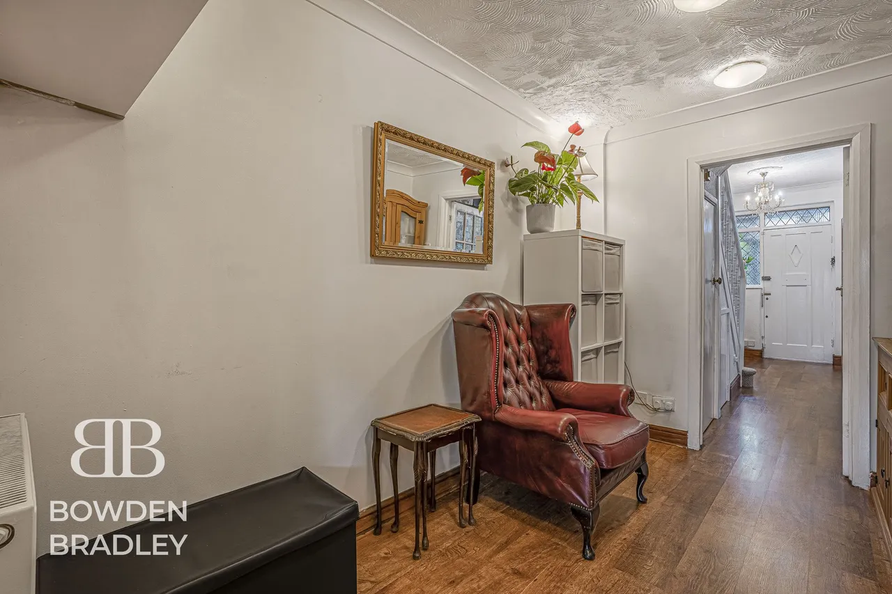 Marlands Road, Clayhall, IG5, photo 10