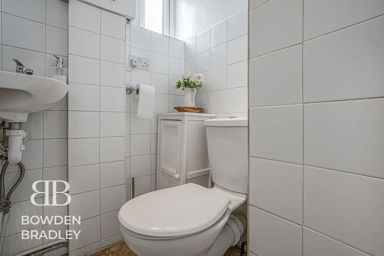 Marlands Road, Clayhall, IG5, photo 12