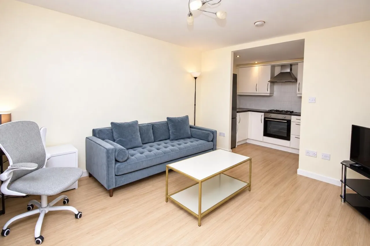 1 bed flat for sale — Waterloo Road, Stalybridge