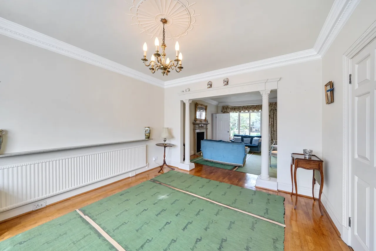 Edgwarebury Lane, Edgware, HA8, photo 5