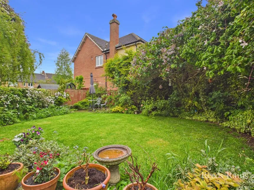 Karles Close, Newton Aycliffe, DL5, photo 4