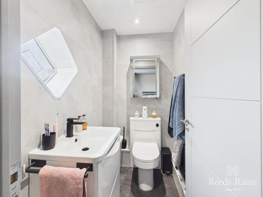 Karles Close, Newton Aycliffe, DL5, photo 12