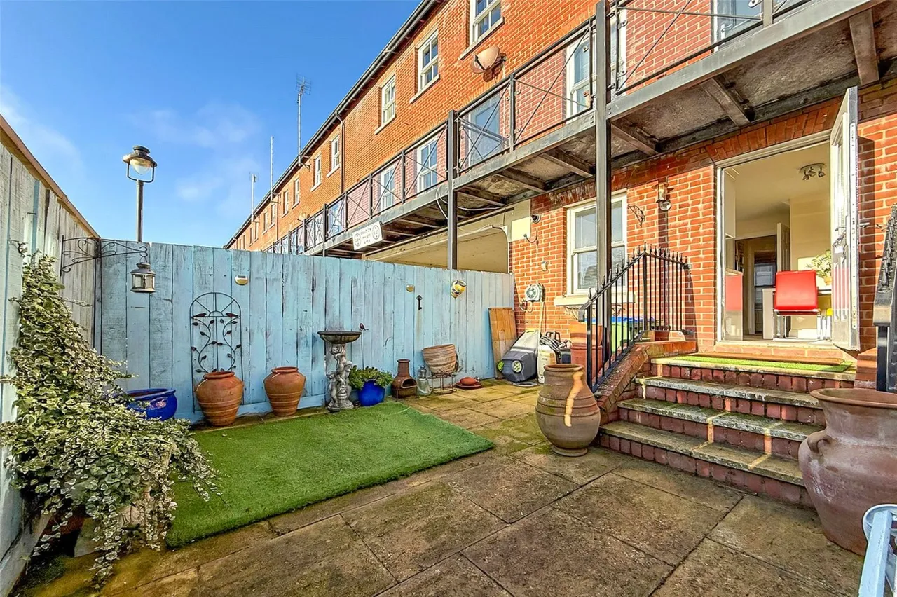 Littlehampton, BN17, photo 5