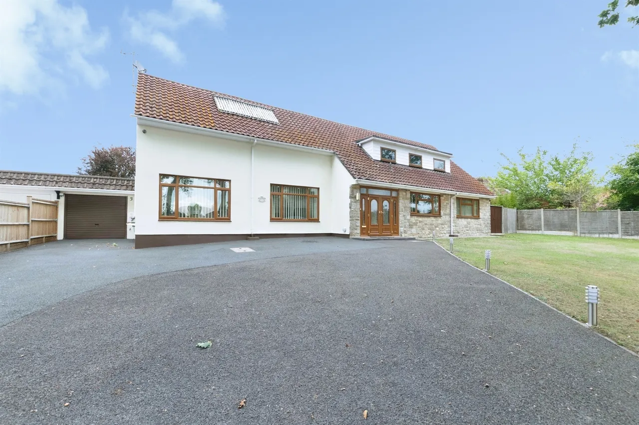 Stapleford Avenue, Ferndown, BH22, photo 24