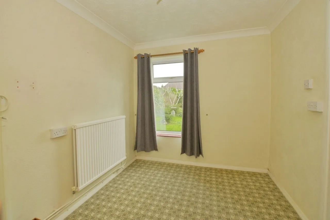 The Green, Lydd, Romney Marsh, Kent, TN29, photo 5