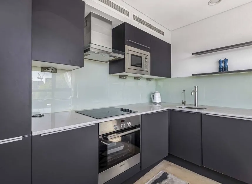 Prince Of Wales Road, Kentish Town, NW5, photo 3