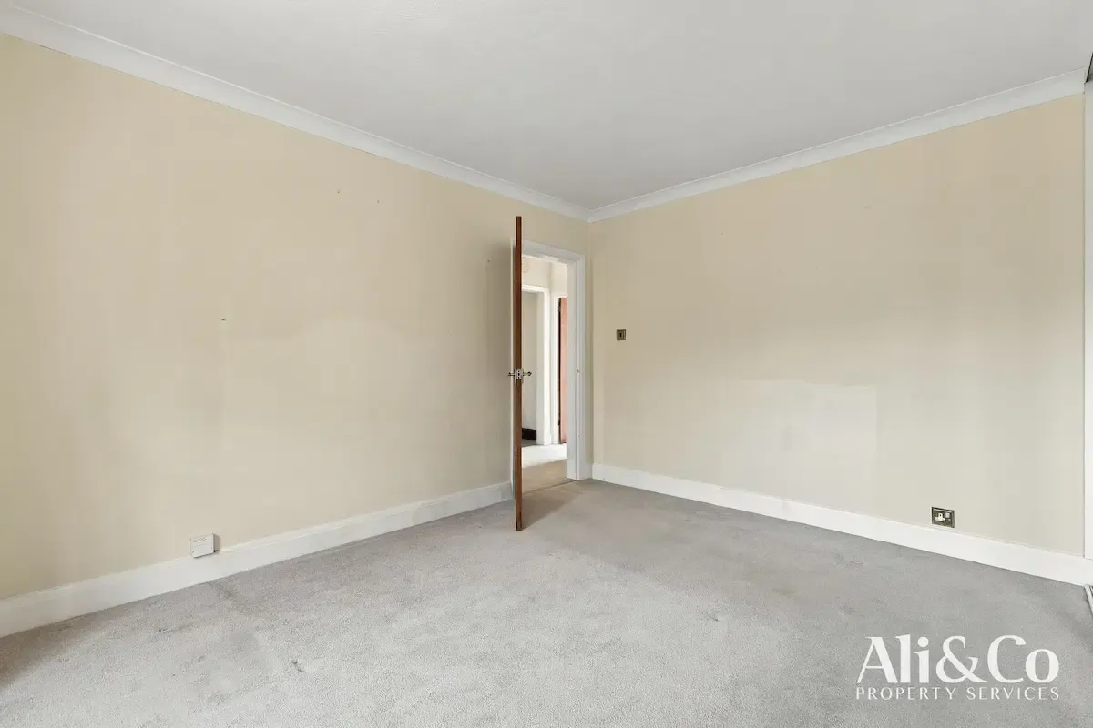 Victoria Avenue, Grays, photo 14