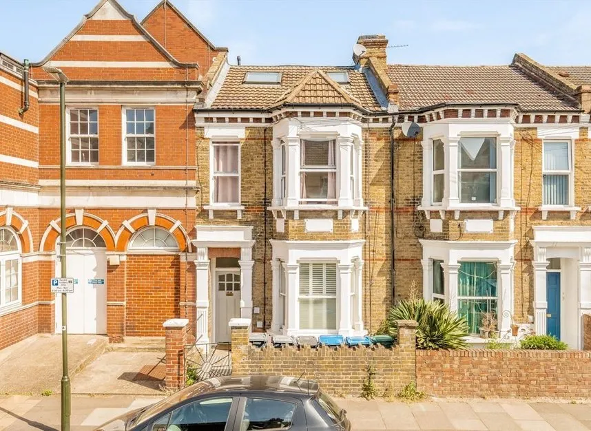 2 bed flat for sale — Latimer Road, Wimbledon, SW19