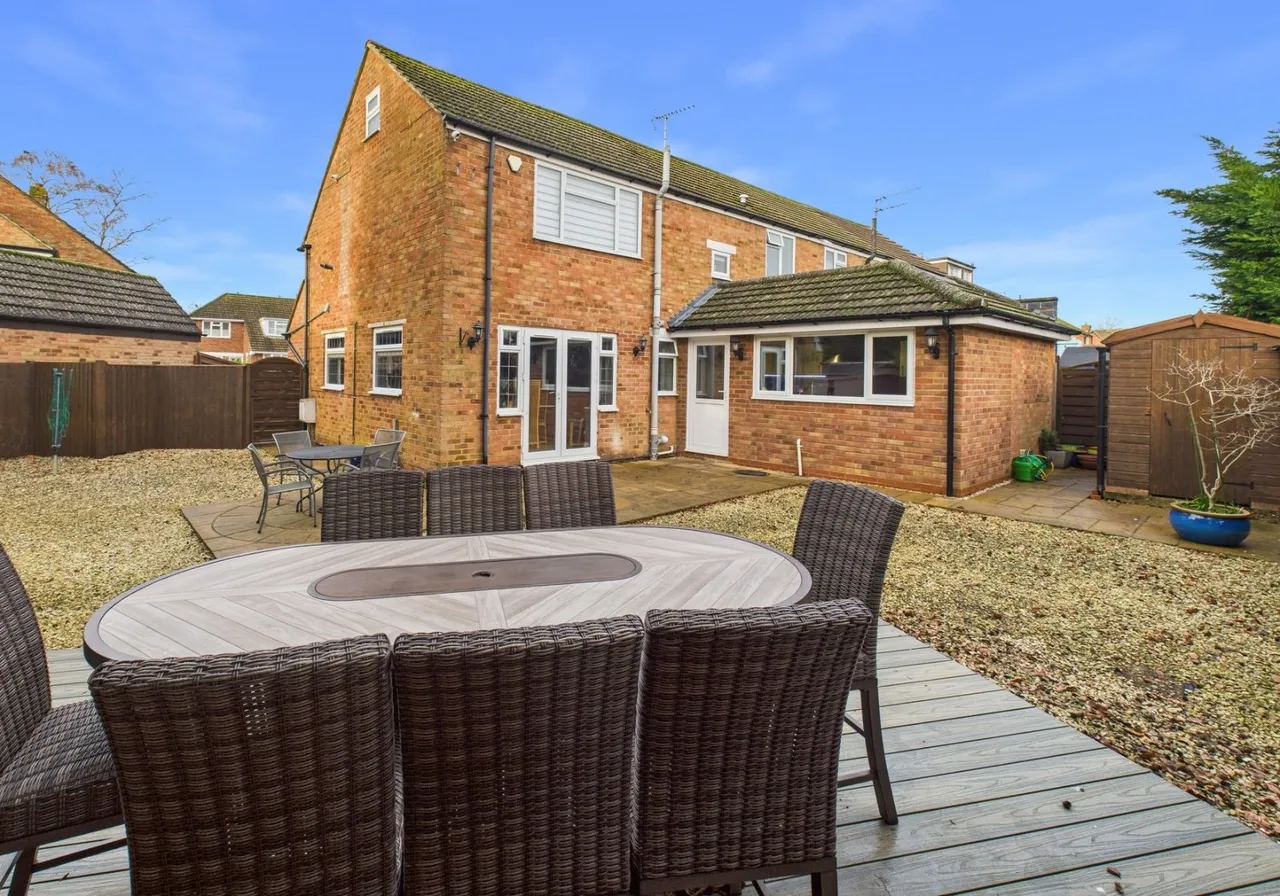 Strathcona Close, Flackwell Heath, HP10, photo 23