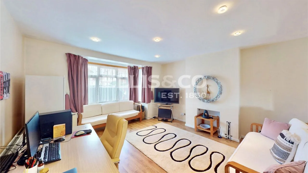 Kingsway, Wembley, HA9, photo 7
