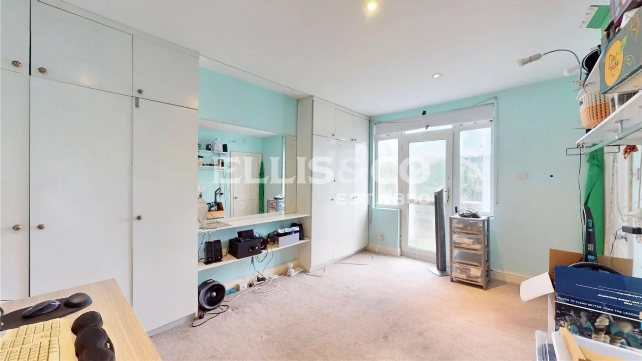 Kingsway, Wembley, HA9, photo 17