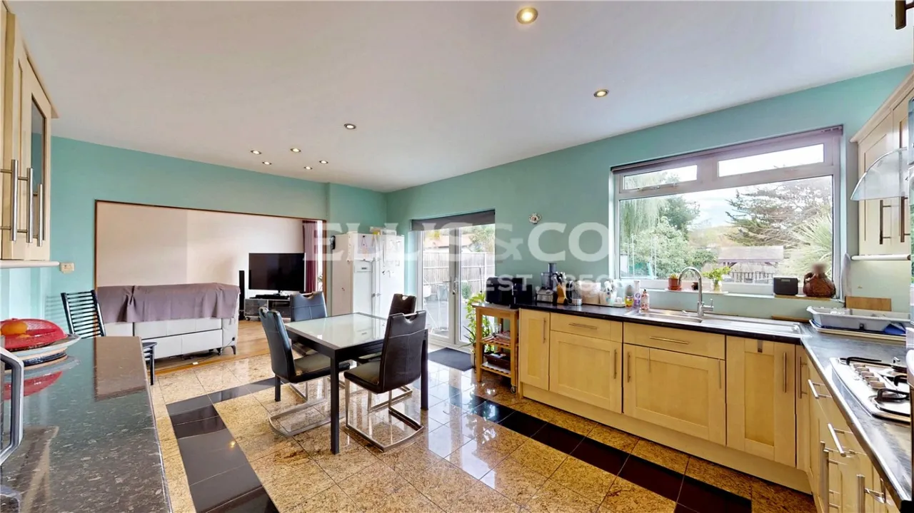 Kingsway, Wembley, HA9, photo 10