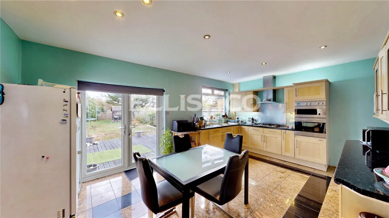 Kingsway, Wembley, HA9, photo 11