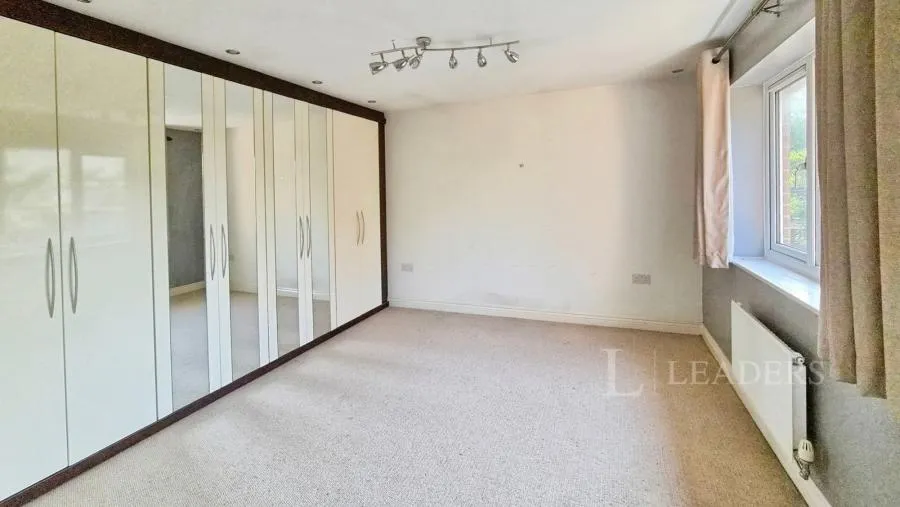 Fourteen Acre Avenue, Felpham, PO22, photo 10