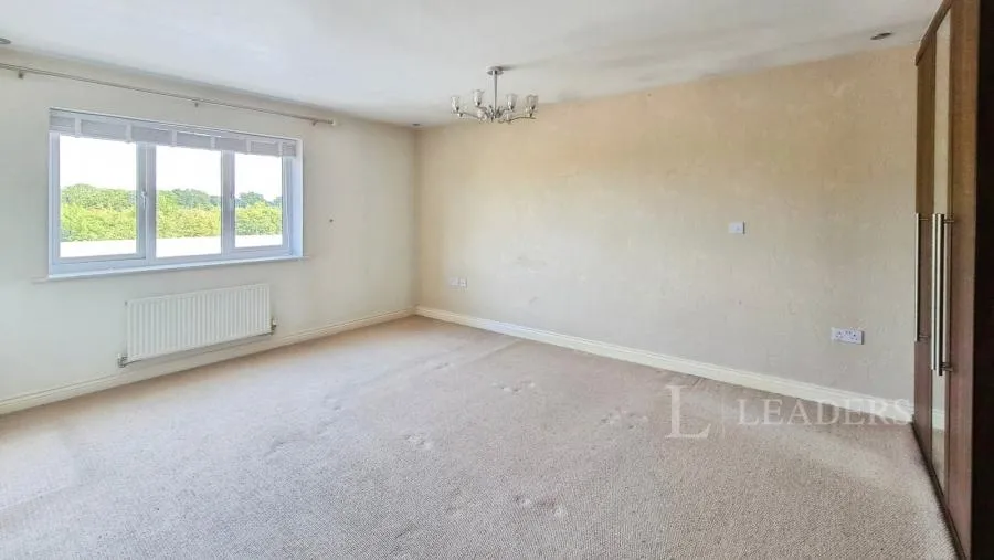 Fourteen Acre Avenue, Felpham, PO22, photo 9
