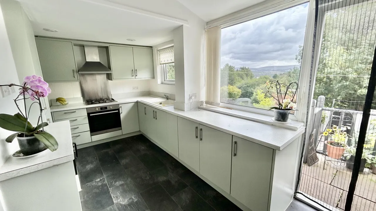 Mount Road, Burnley, BB11, photo 17