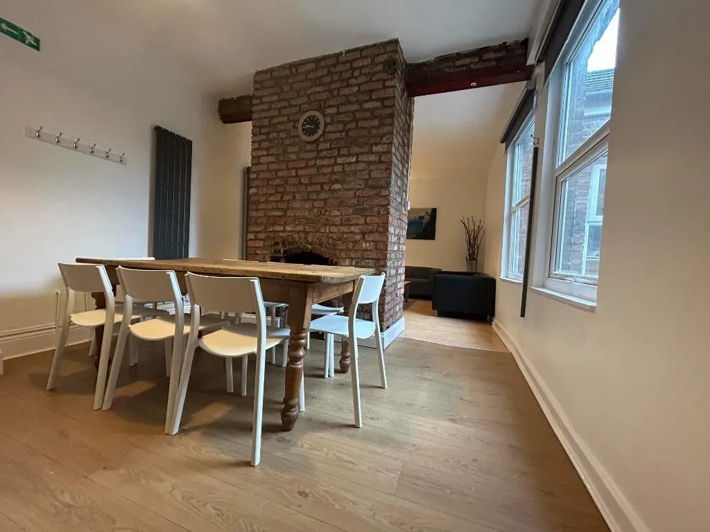 Wilmslow Road, Withington, M20, photo 8