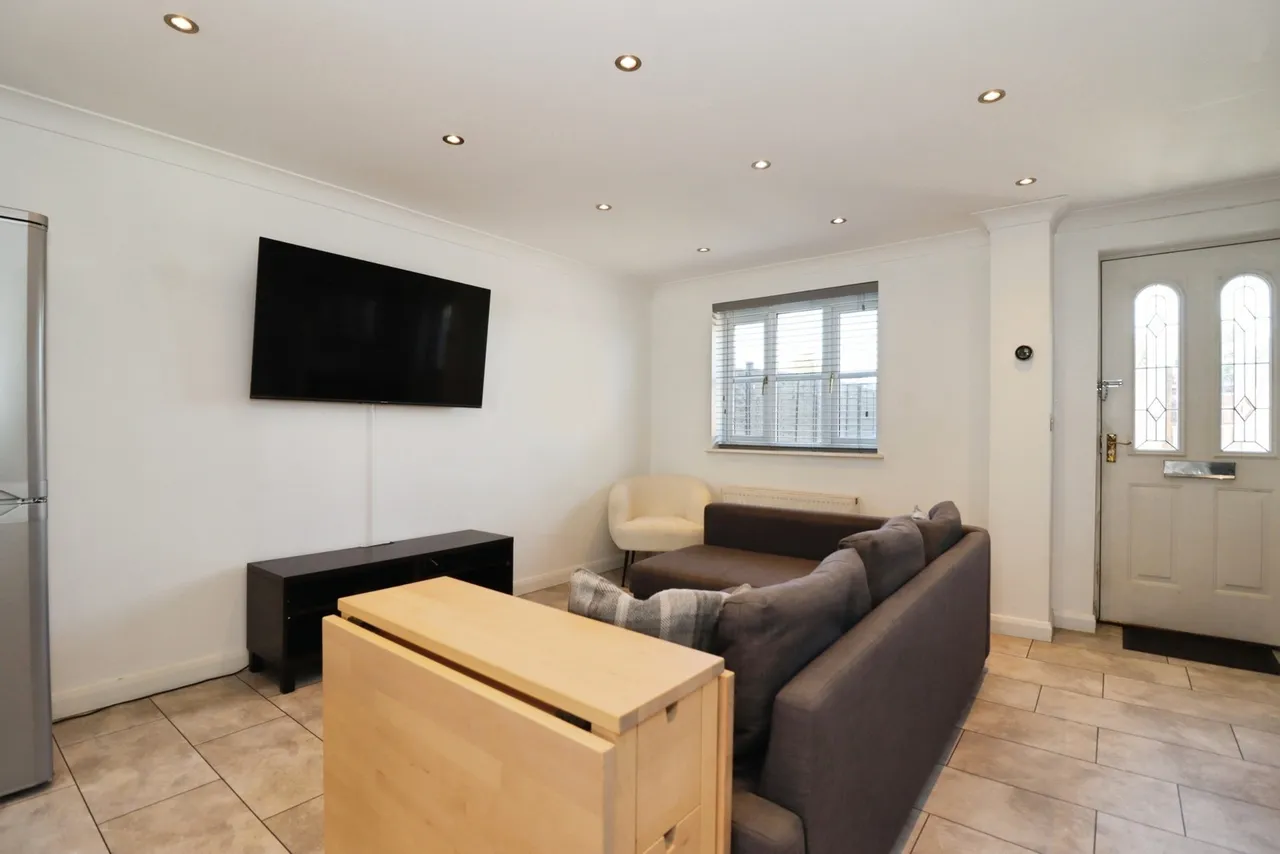 Brookthorpe Court, BRISTOL, Avon, BS37, photo 12