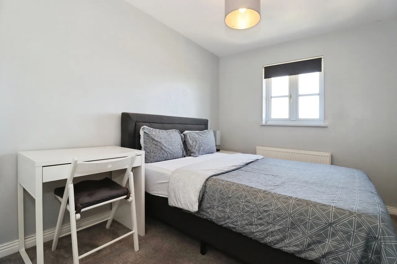 Brookthorpe Court, BRISTOL, Avon, BS37, photo 25