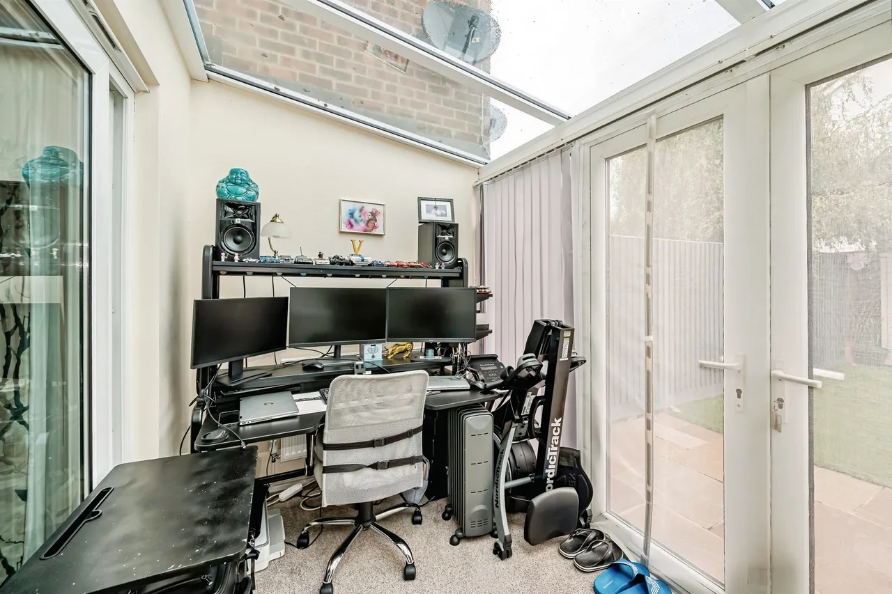 Coppice Way, Aylesbury, HP20, photo 6