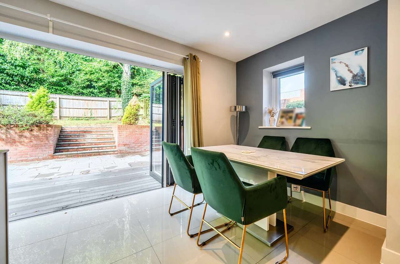 Sundays Hill Close, Hedge End, SO30, photo 6