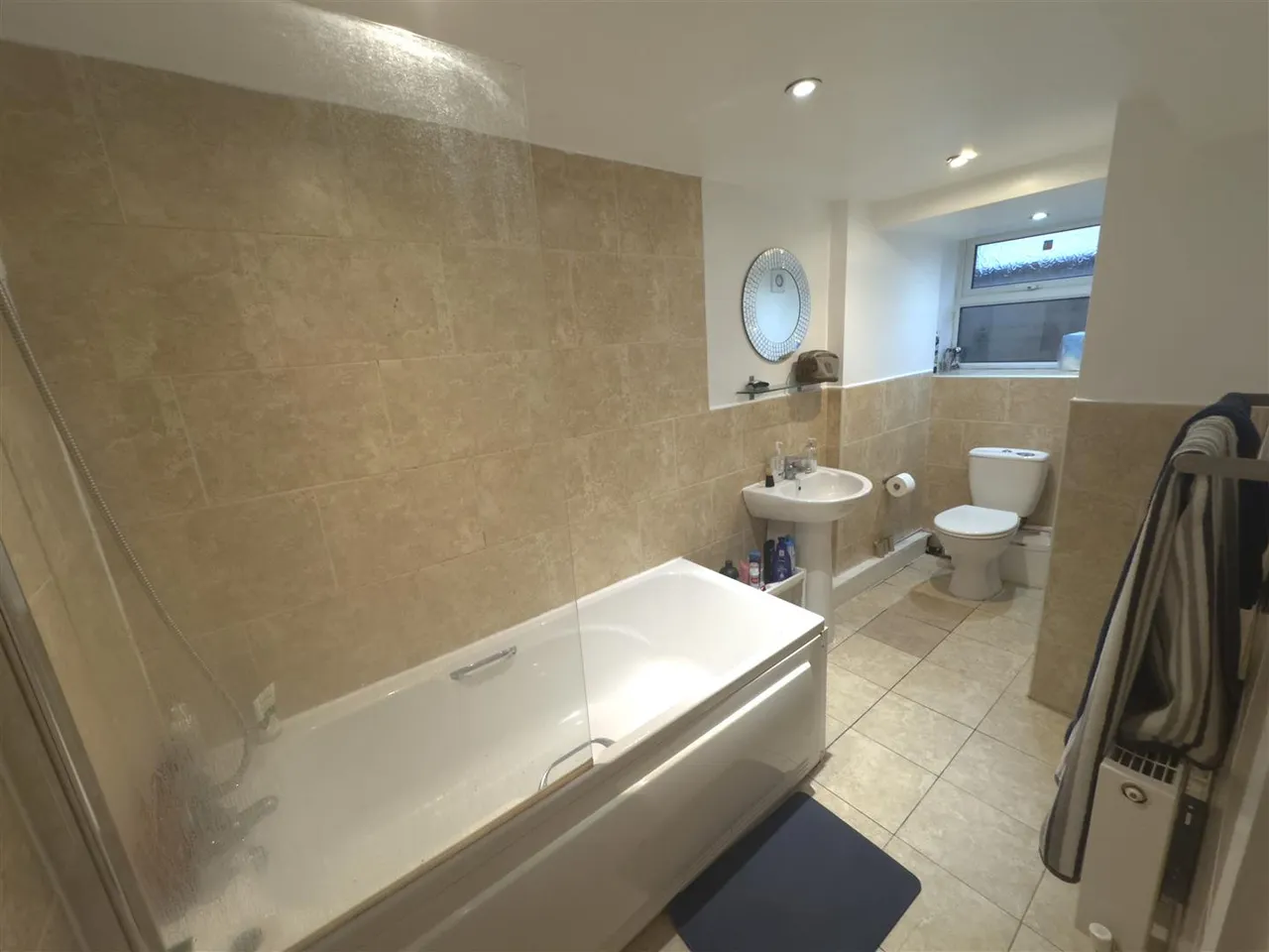 Royal Park Grove, Hyde Park, LS6, photo 12