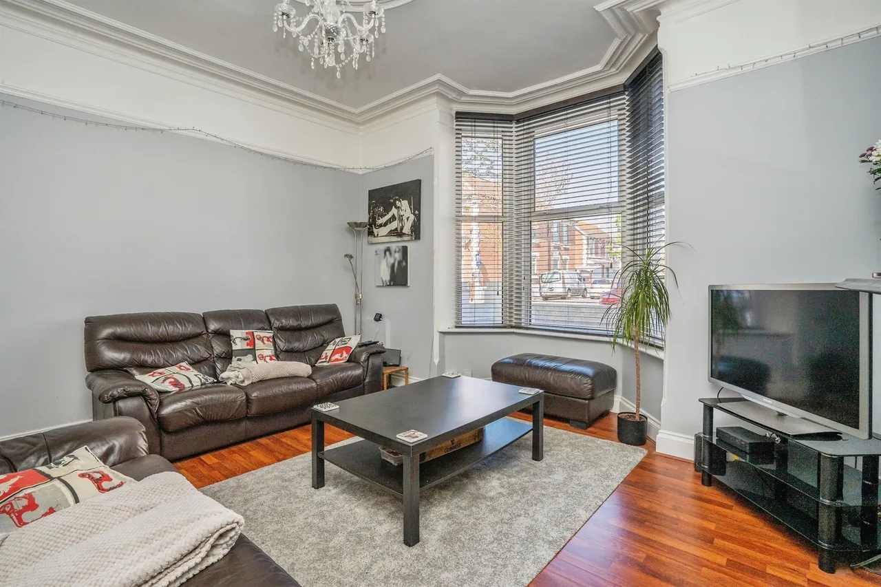 Laburnum Grove, Portsmouth, photo 4