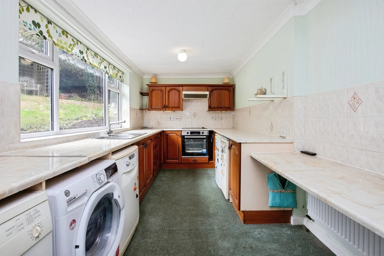 Ashforth Avenue, Heanor, DE75, photo 5