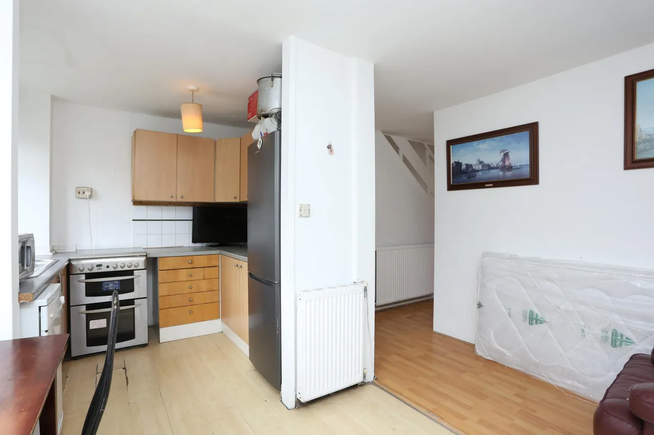 Burnt Ash Road, London, photo 5