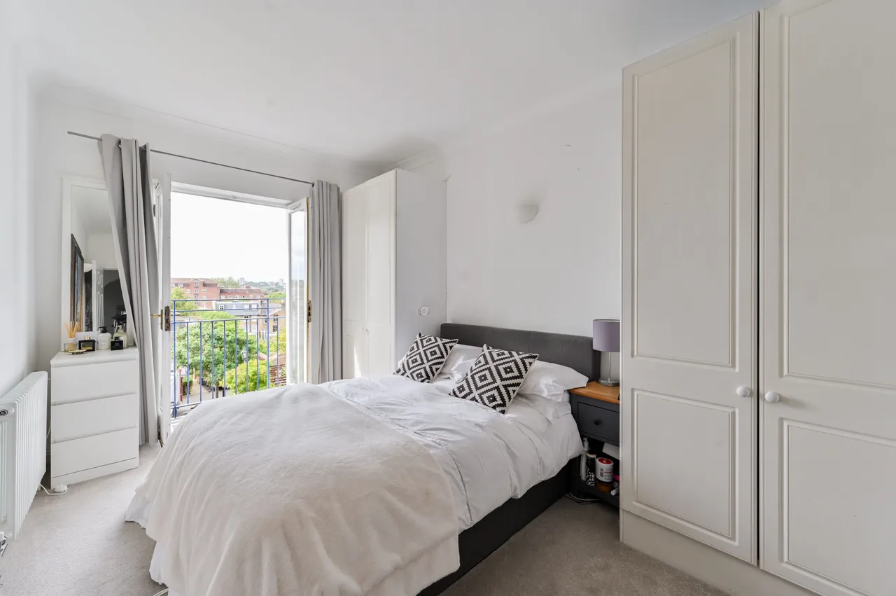 12 Berisford Mews, London, photo 4