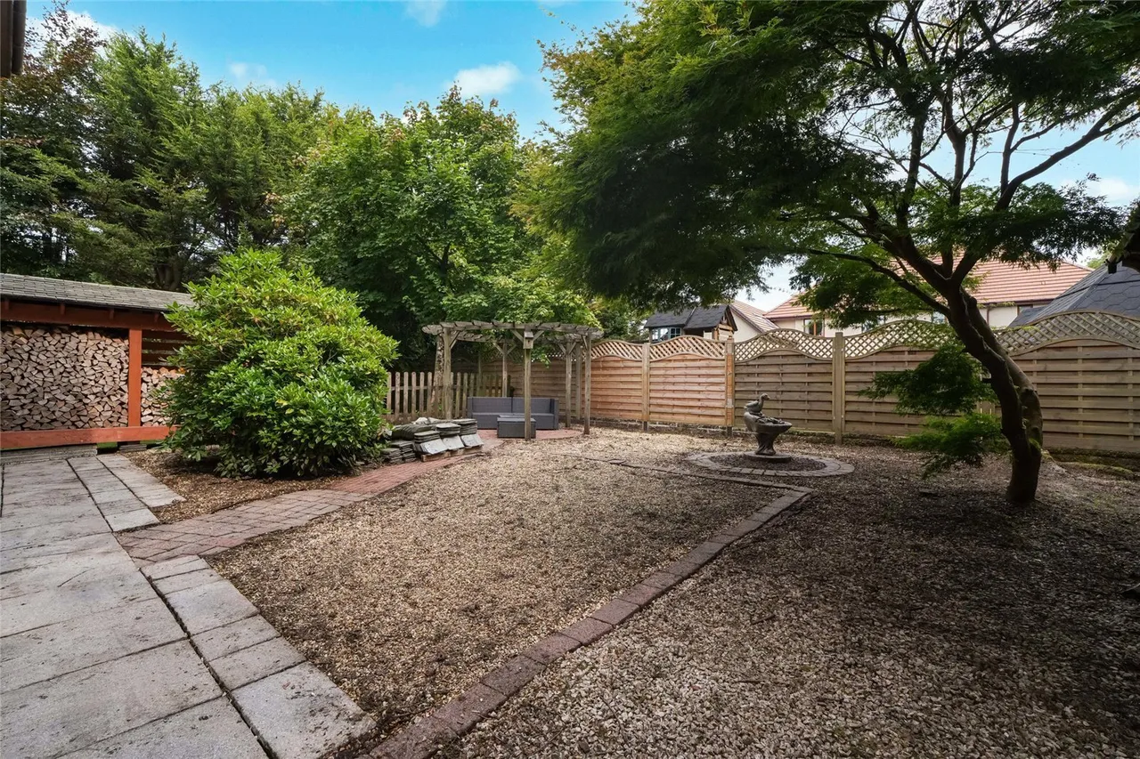 Stirling Road, Kilsyth, G65, photo 27