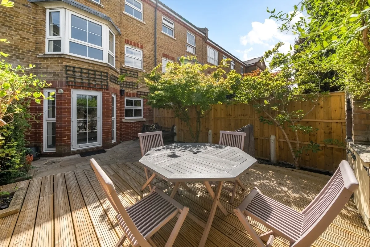 Malthouse Drive, London, W4, photo 13