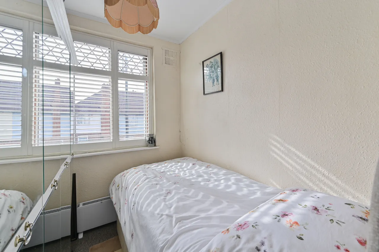 London, SW16, photo 11