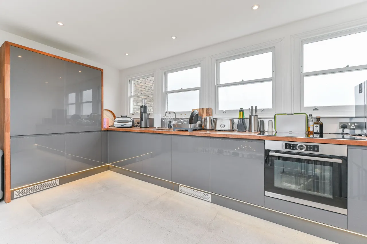 London, SE26, photo 19