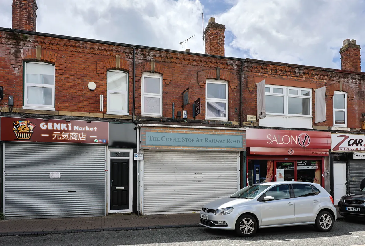 Railway Road, Leigh, photo 7