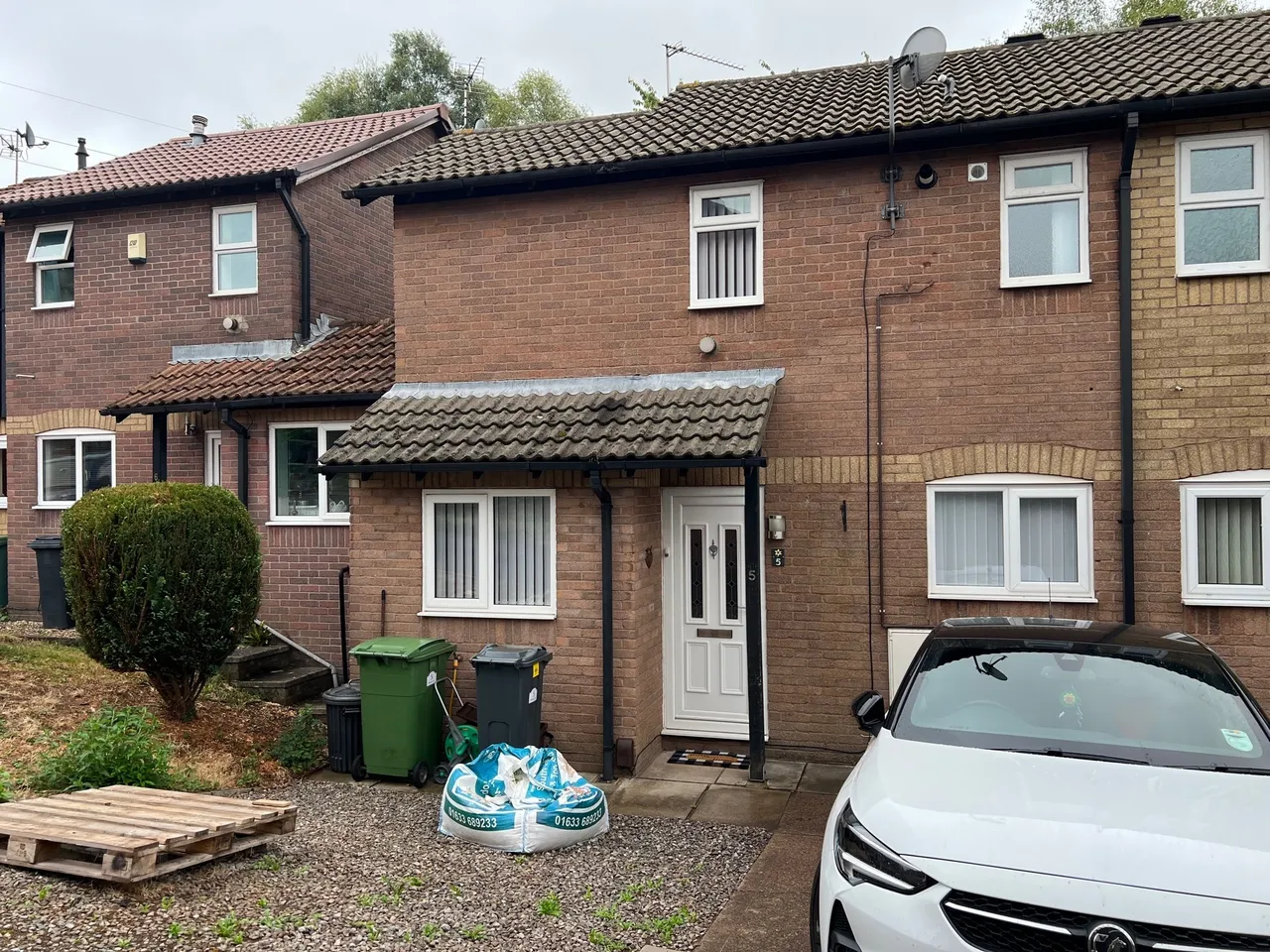 2 bed house to rent, Birkdale Close, St. Mellons, CF3
