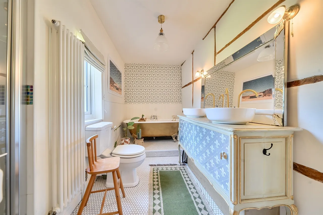 London Road, Marlborough, photo 10