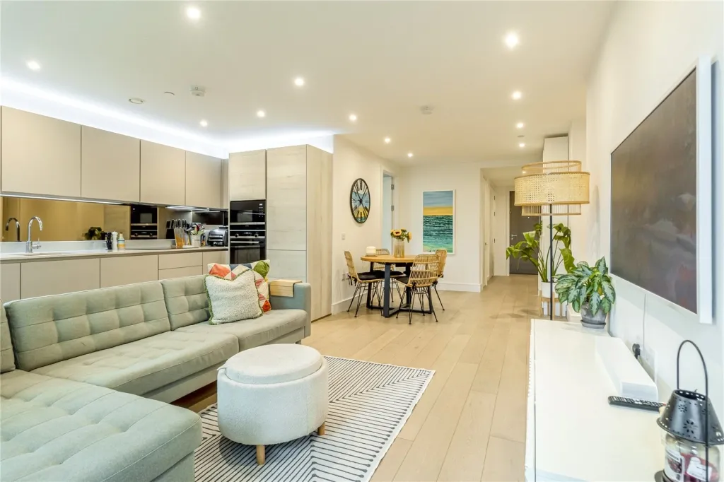 Brigadier Walk, Woolwich, SE18, photo 11