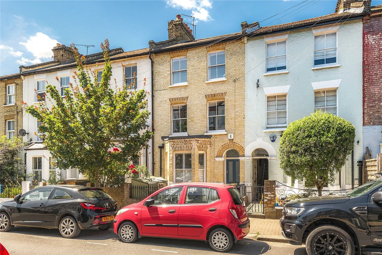 4 bed house for sale — Atherton Street, London, SW11