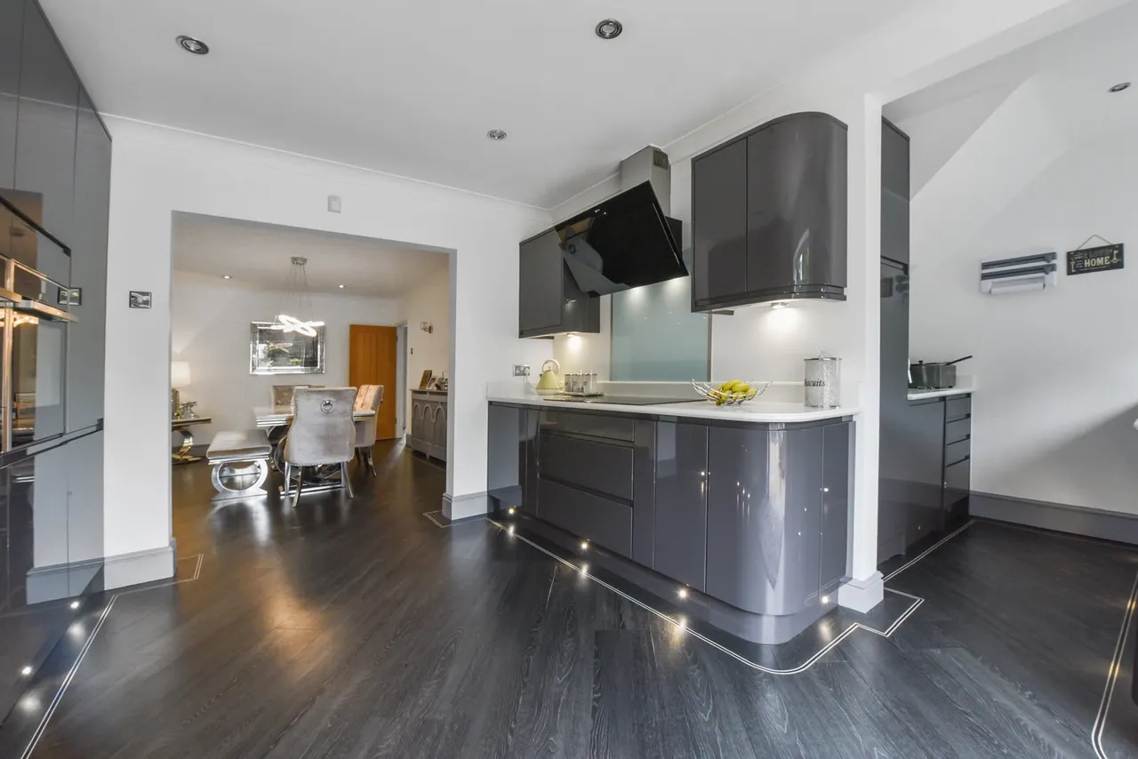 Maidstone Road, Gillingham, ME8, photo 6
