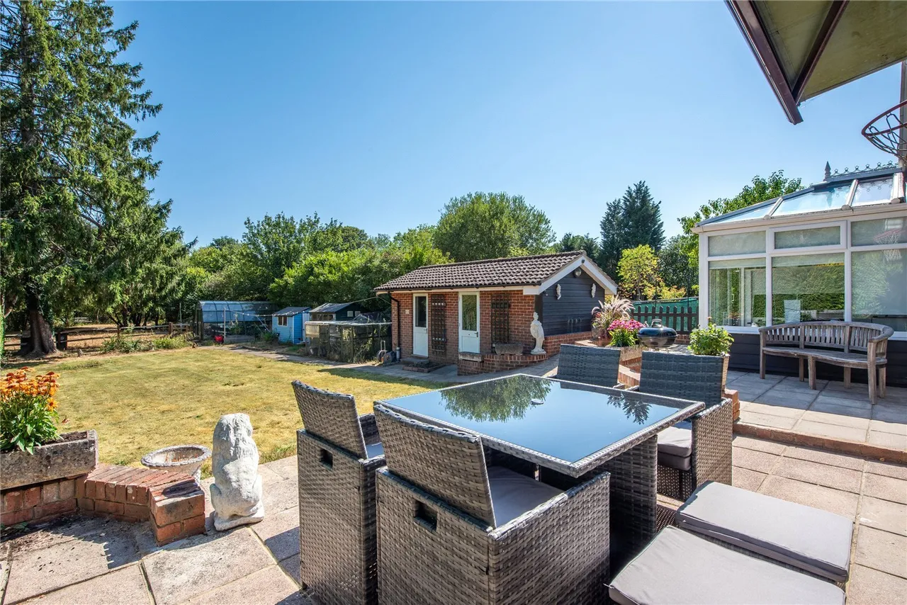 Gadbrook Road, Betchworth, RH3, photo 4