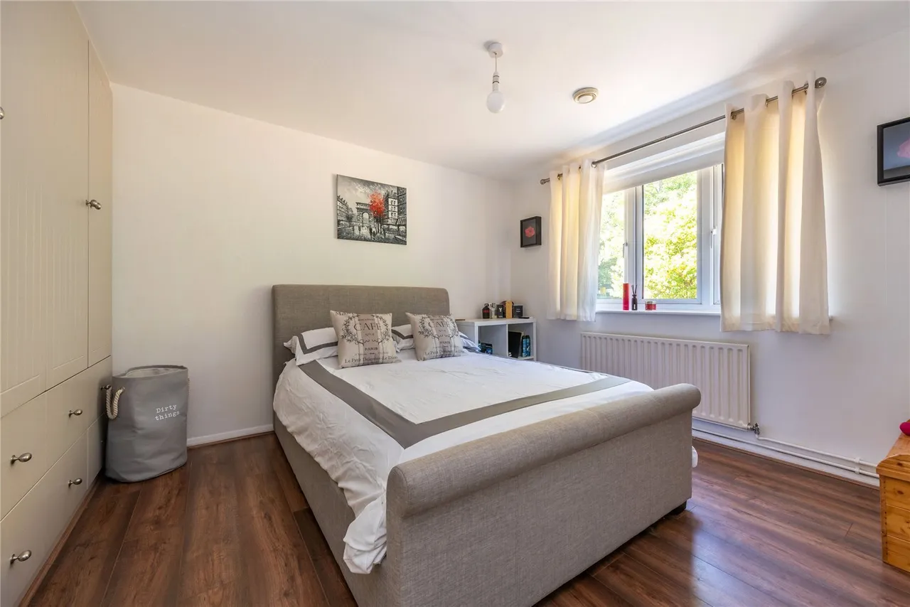 Gadbrook Road, Betchworth, RH3, photo 11