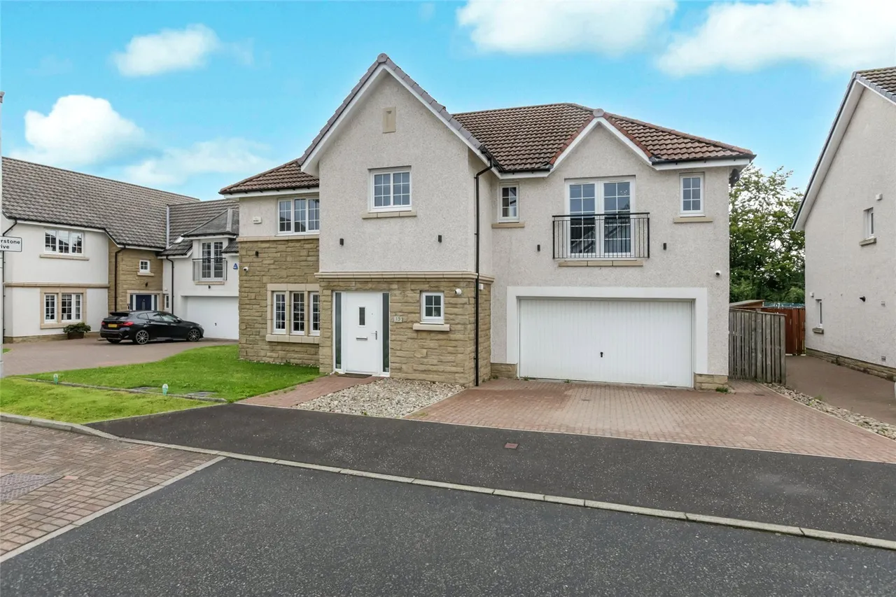 Calderstone Drive, Cumbernauld, Glasgow, North Lanarkshire, G68, photo 2