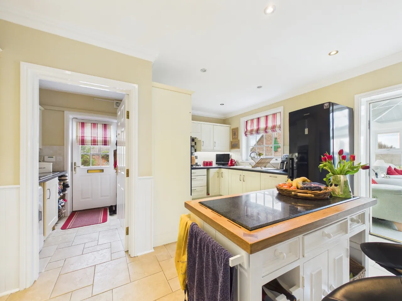 Main Street, Horkstow, DN18, photo 11
