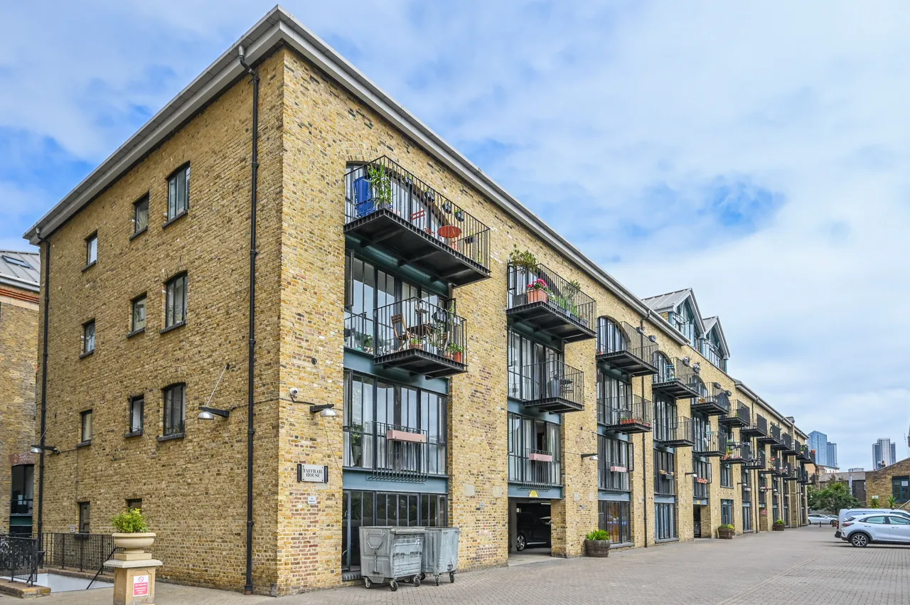 2 Taffrail House, Burrells Wharf Square, London, photo 10