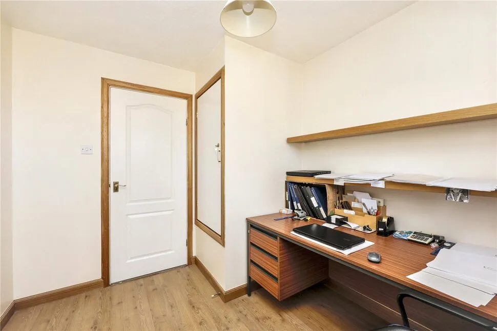 Bevan Place, Rosyth, KY11, photo 22