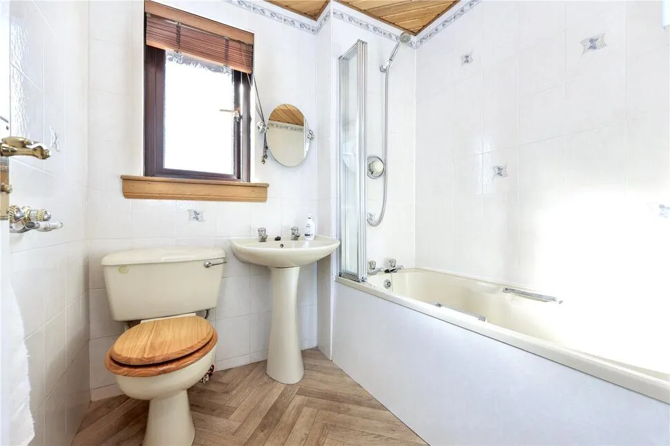 Bevan Place, Rosyth, KY11, photo 20